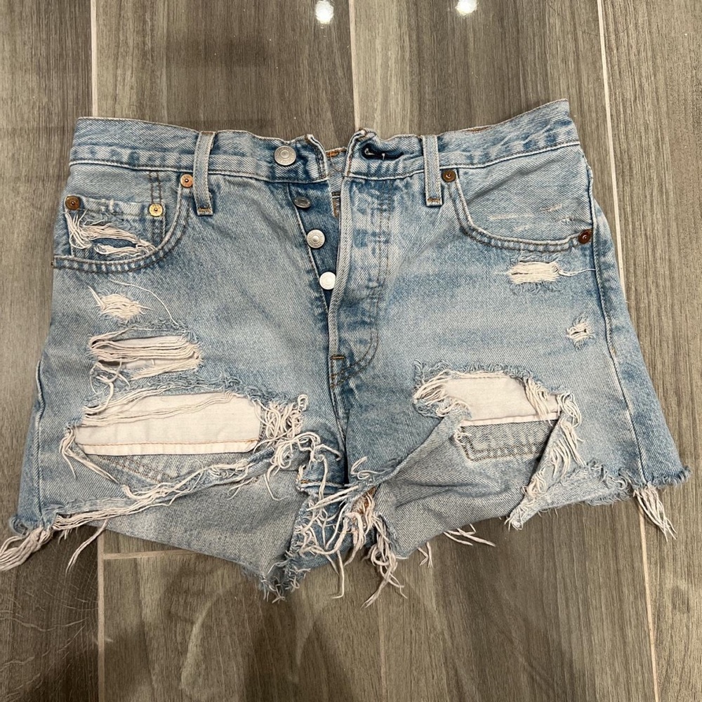Levi shorts